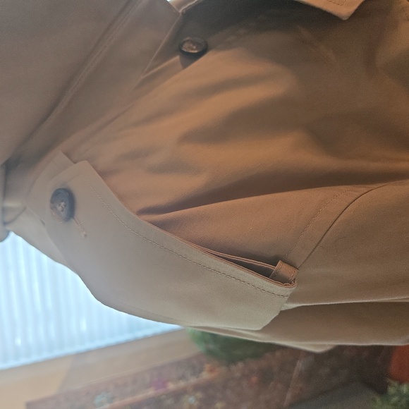 VTG Barneys New York Mens Preppy Double Breasted Wool USA Trench Coat Beige 48 - Picture 4 of 13